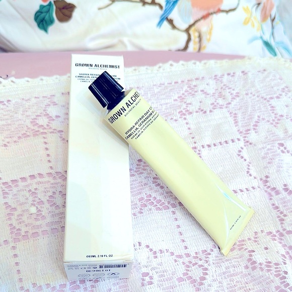 Grown Alchemist Hydra-Repair Day Cream-Camellia & Geranium Blossom-Face Moisture - Picture 5 of 14